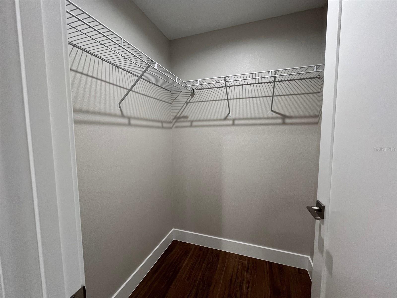 FOREST GROVE BUS CENTER - Residential Income