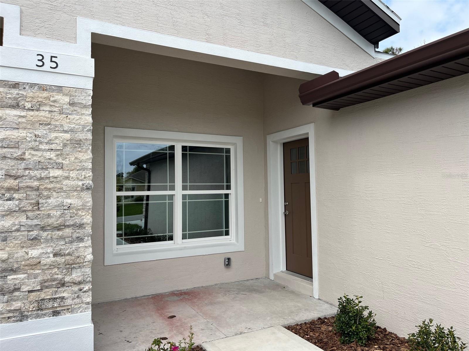 FOREST GROVE BUS CENTER - Residential Income