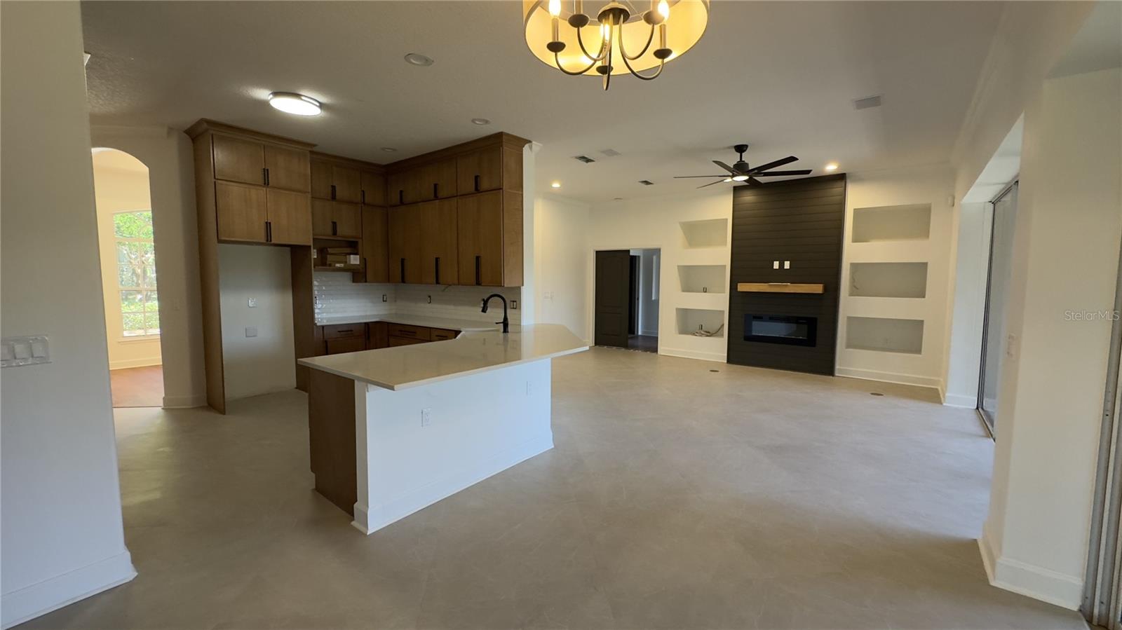 245 LAKE DARBY PLACE