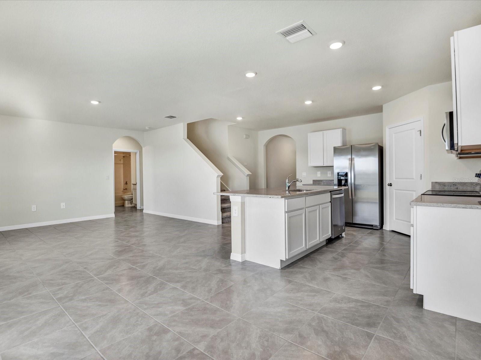 PROMENADE ESTATES PH I - Residential