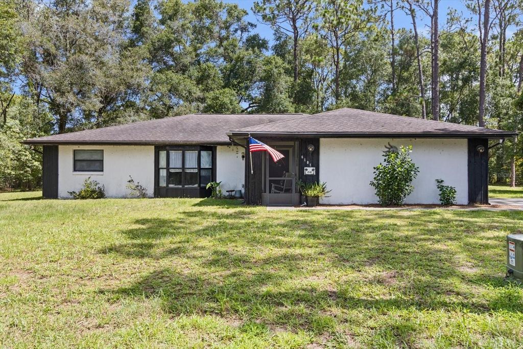Photo of 6101 E Menlo Lane, Inverness, FL 34452 (MLS # OM705835)