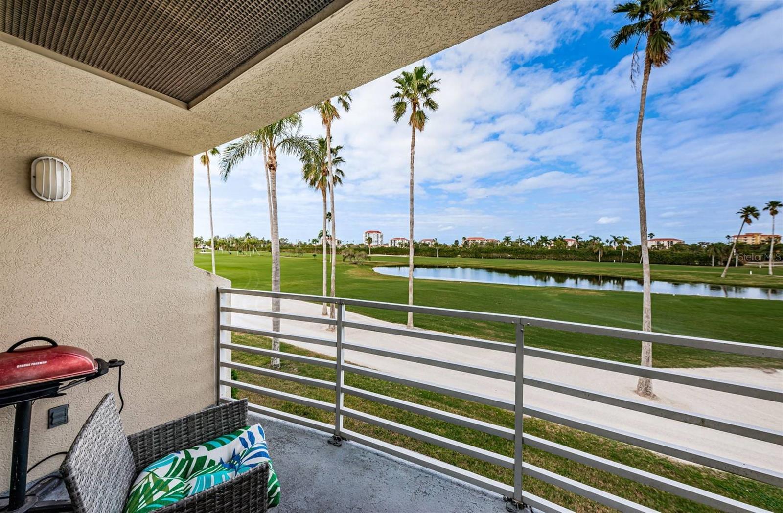 VISTA VERDE NORTH CONDO - Residential Lease