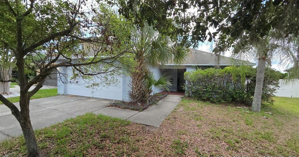 Photo of 11308 Marion Lake Court, Riverview, FL 33569 (MLS # O6412675)