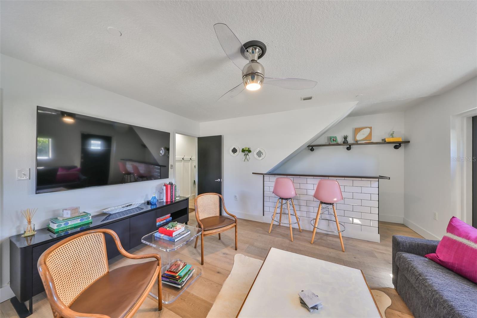 BARCELONA LOFTS - Residential