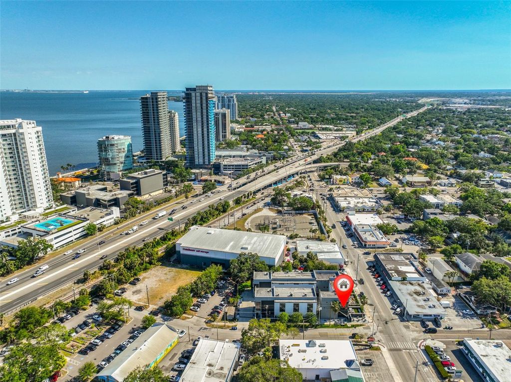 Photo of 3012 W Barcelona Street #7, Tampa, FL 33629 (MLS # TB8466238)