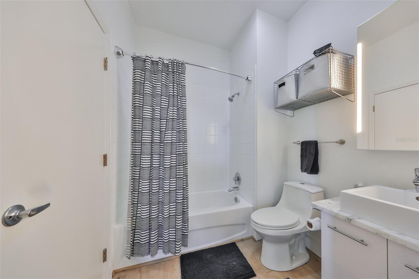 BARCELONA LOFTS - Residential