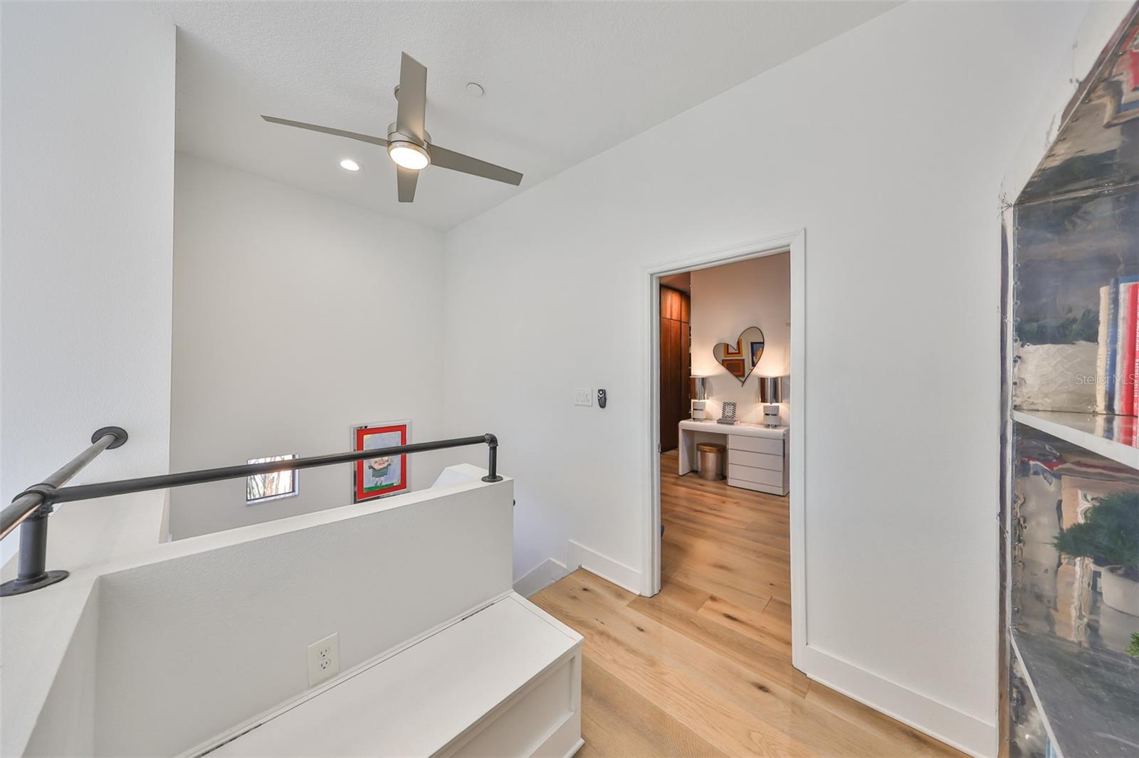 BARCELONA LOFTS - Residential