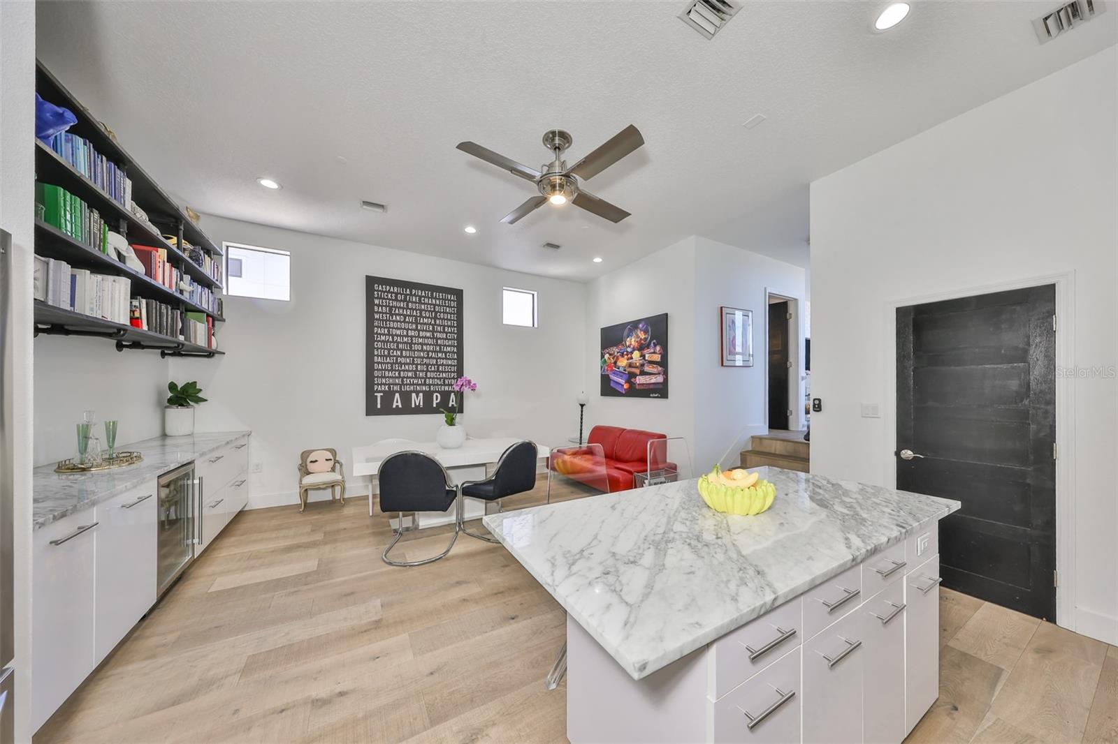 BARCELONA LOFTS - Residential