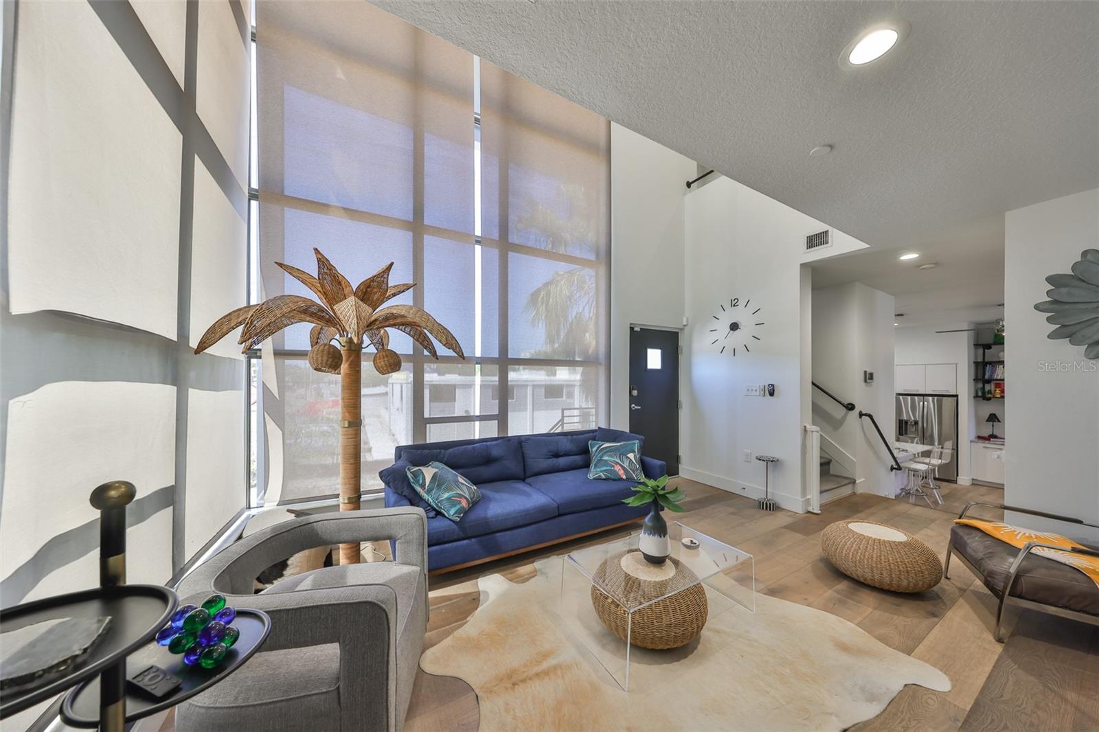 BARCELONA LOFTS - Residential