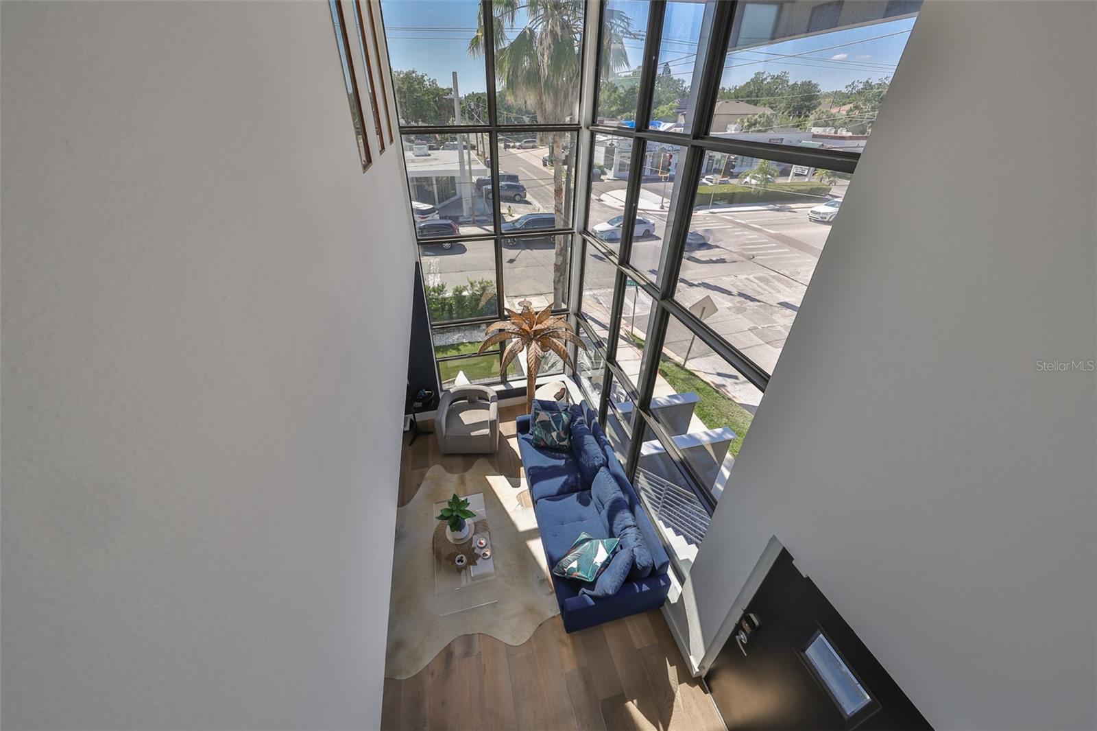 BARCELONA LOFTS - Residential