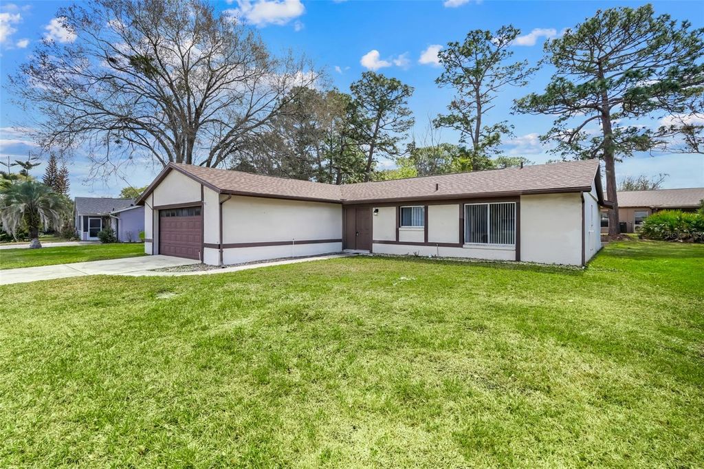 Photo of 4810 Gifford Boulevard, Orlando, FL 32821 (MLS # O6388824)