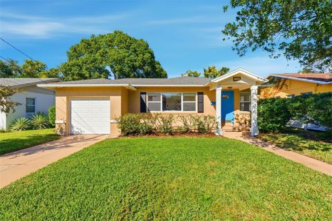Photo of 1715 Canton Street, Orlando, FL 32803 (MLS # O6360588)