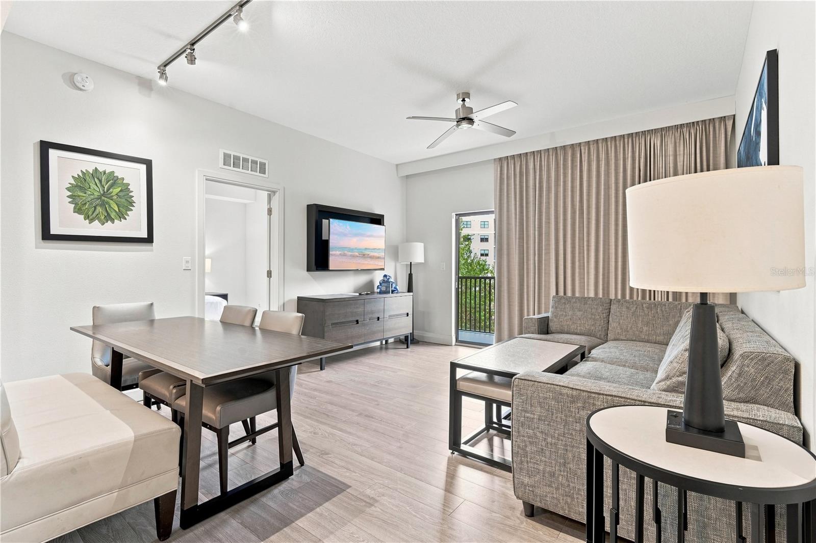 14501 GROVE RESORT AVENUE 3403