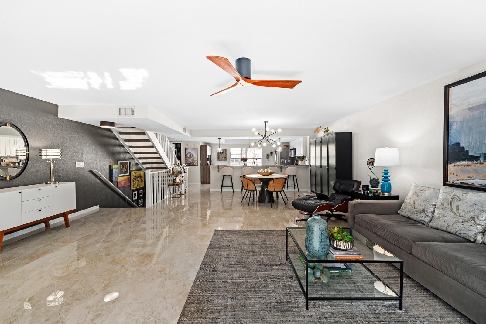 1117 PINELLAS BAYWAY S 306