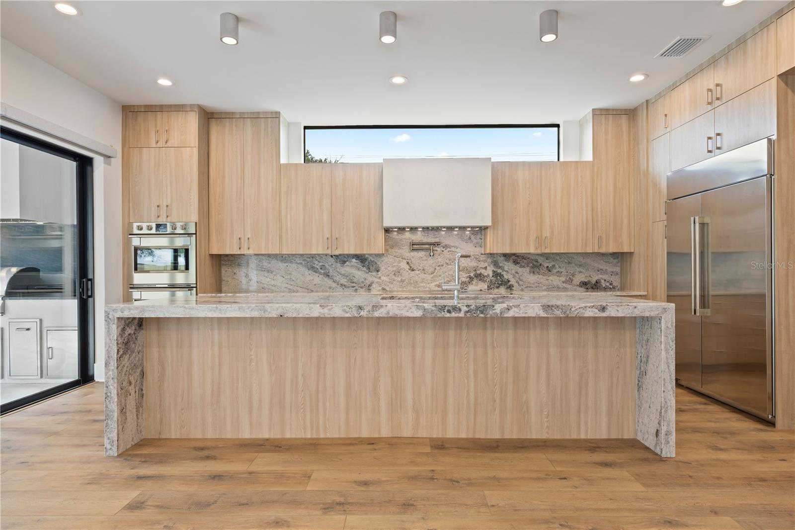 SOUTH CSWY ISLE 3RD ADD - Residential