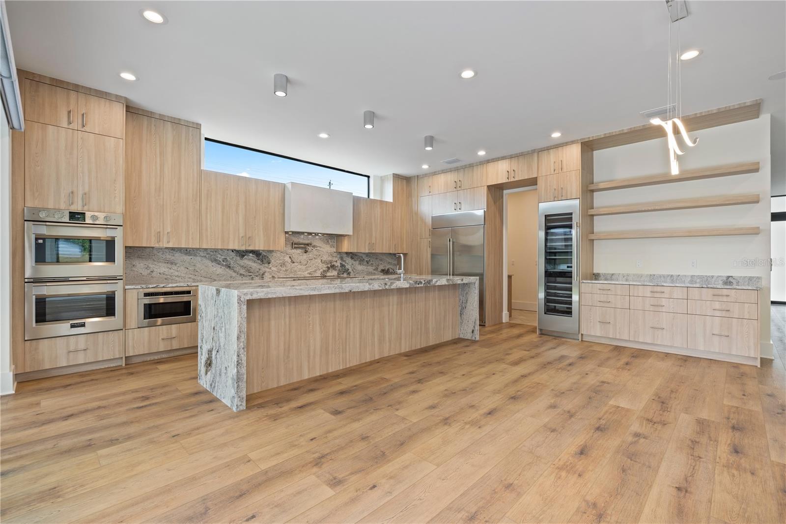 SOUTH CSWY ISLE 3RD ADD - Residential