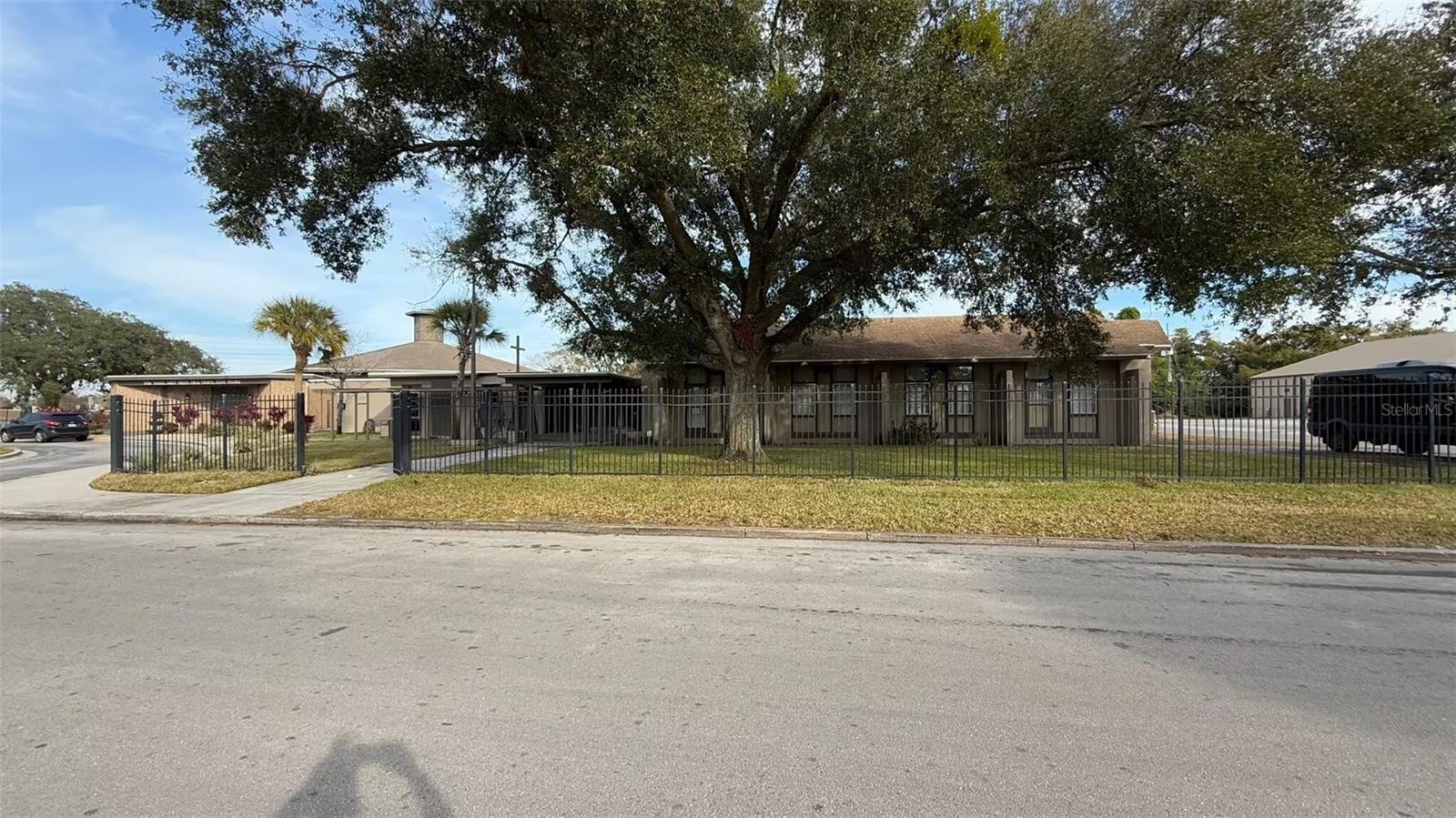 EVANS VILLAGE - Commercial Sale