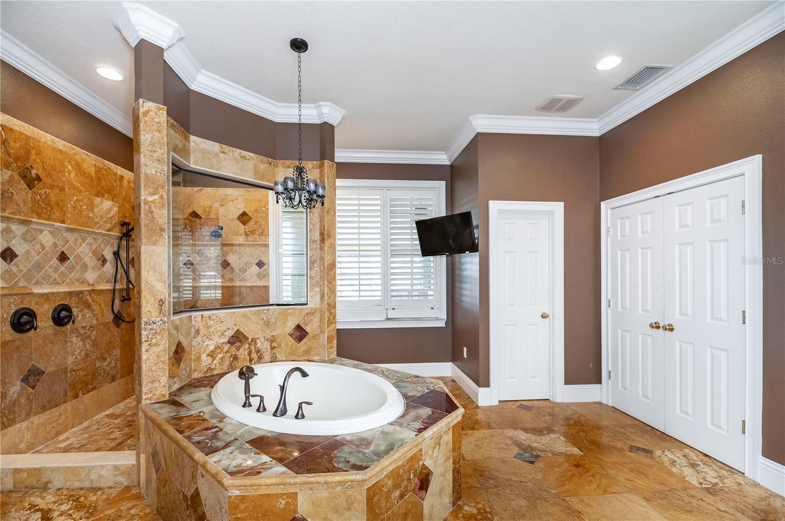 HALLAM & CO SUB - Residential