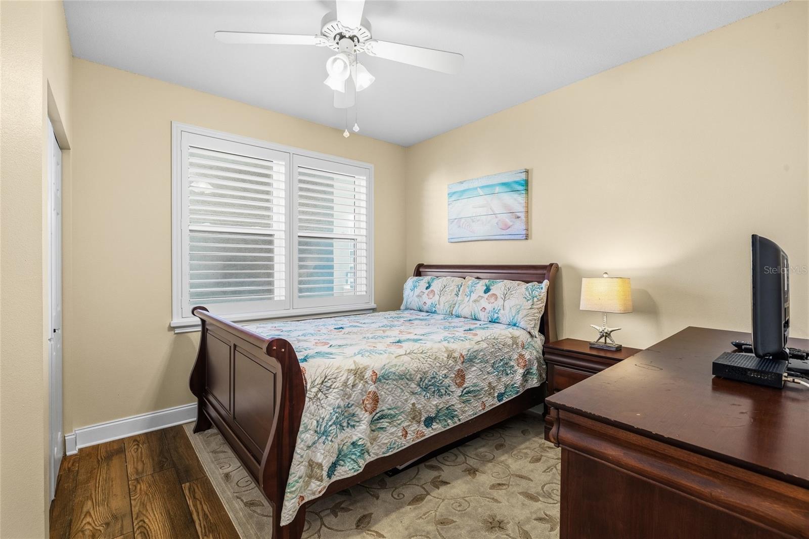 CORAL POINTE - Residential