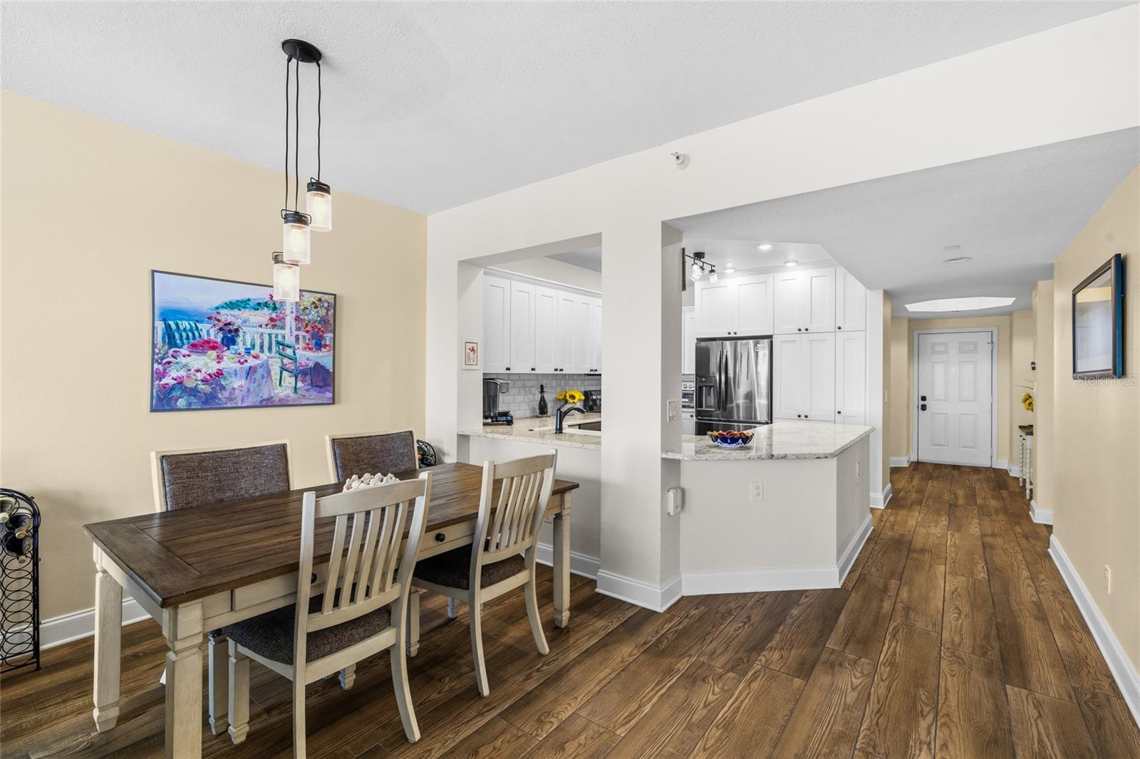 CORAL POINTE - Residential