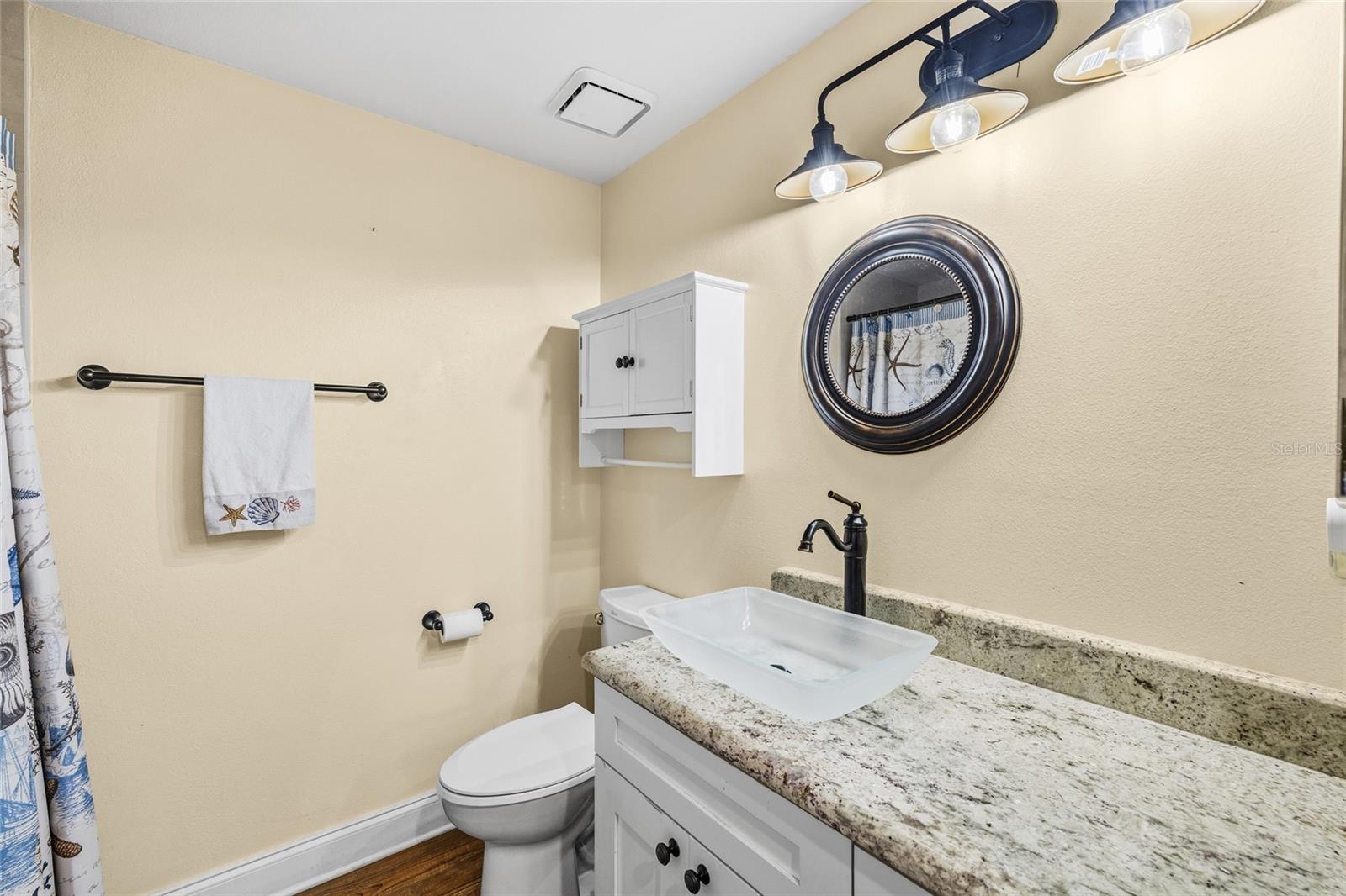 CORAL POINTE - Residential