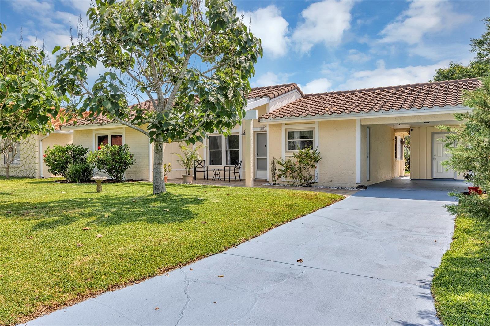 10856 WILLIAM TELL DRIVE