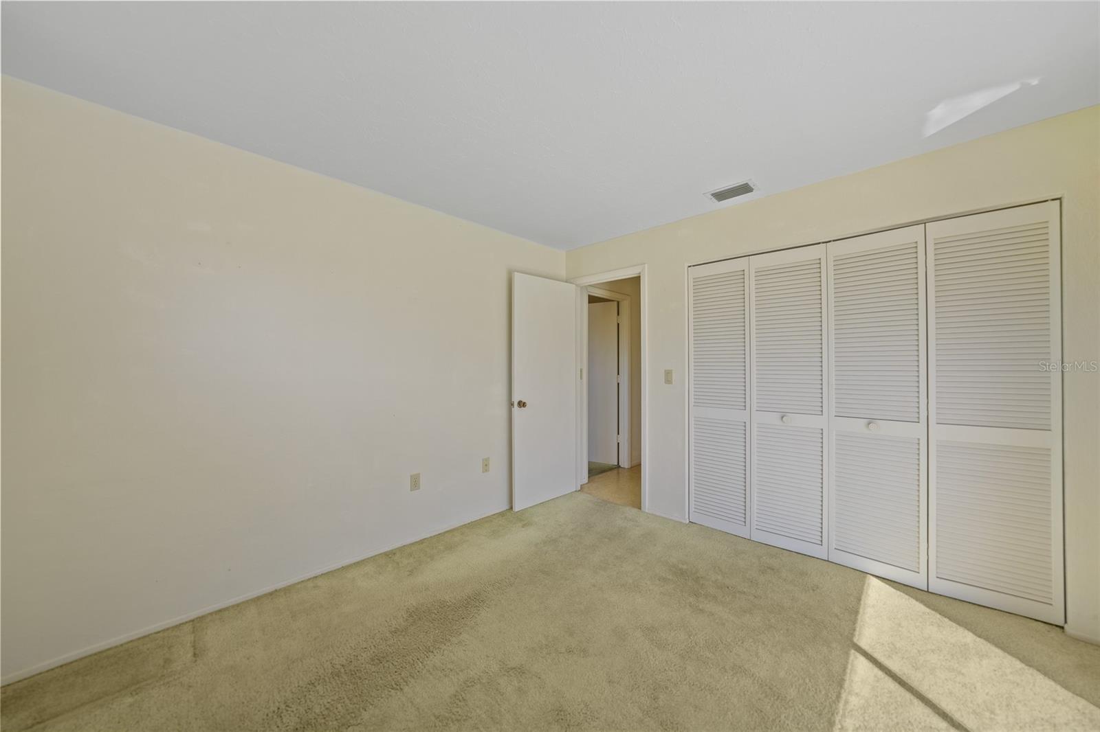 VENICE GARDENS - Residential