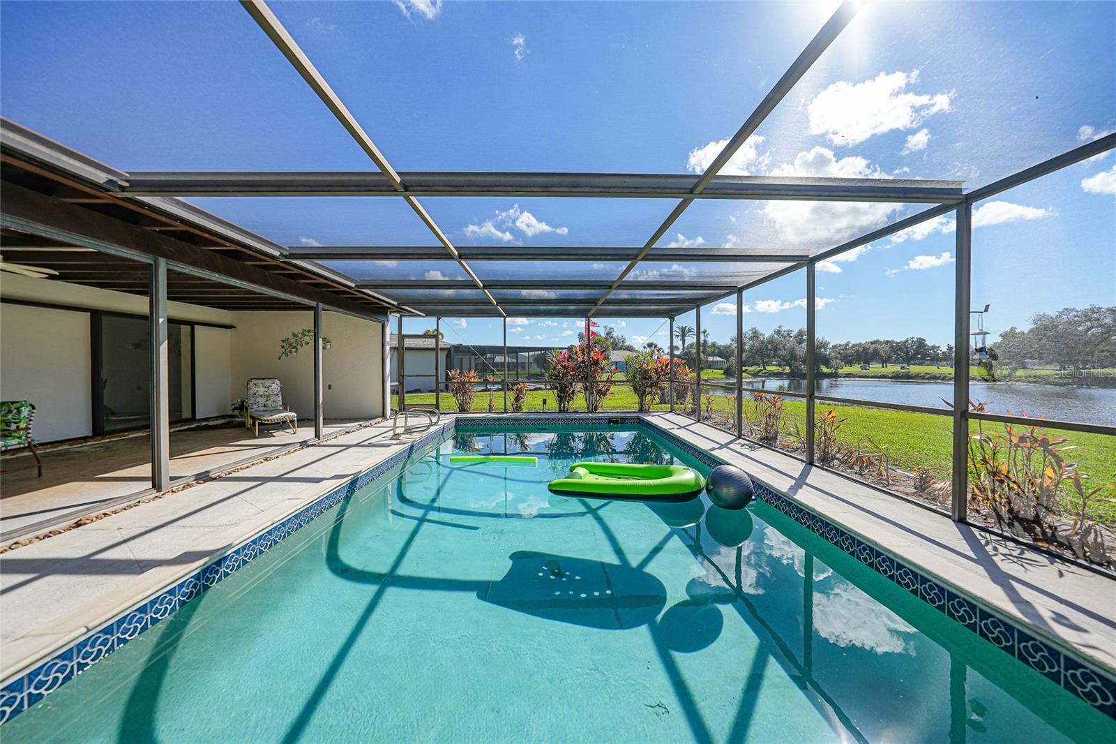 VENICE GARDENS - Residential