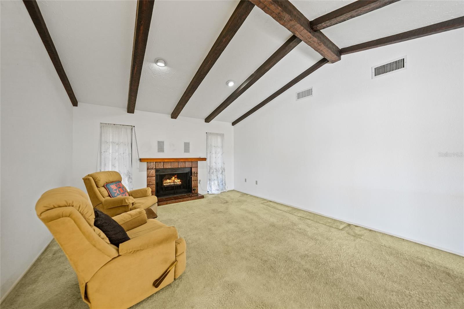 VENICE GARDENS - Residential