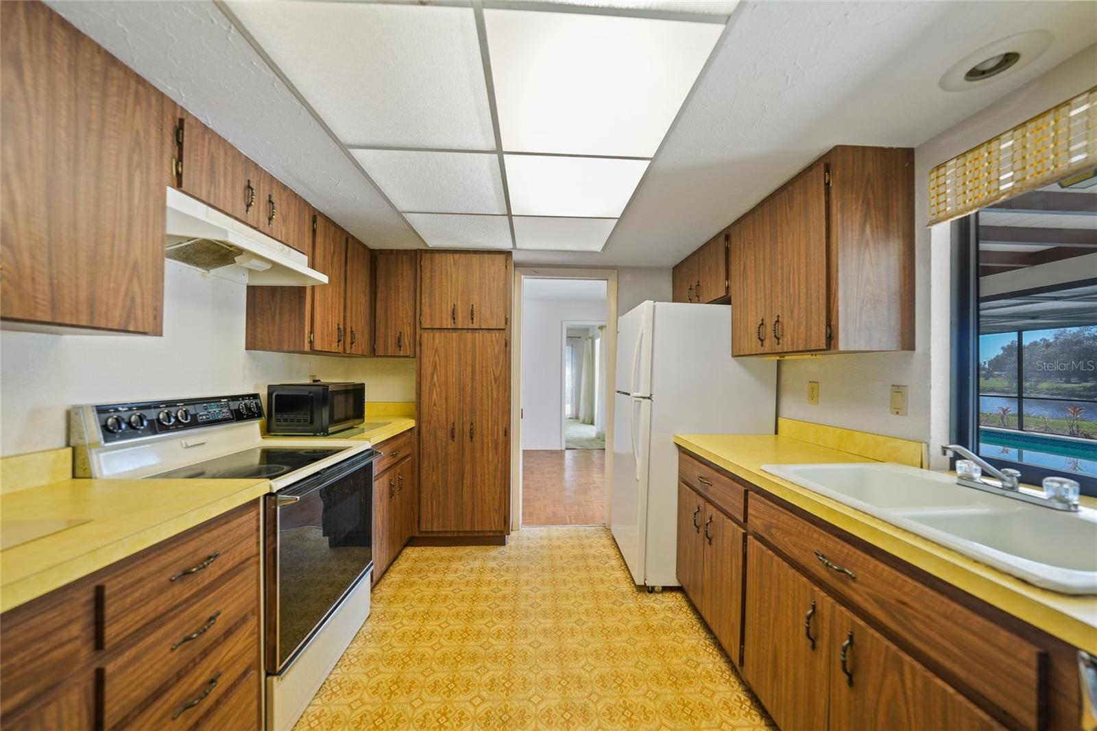 VENICE GARDENS - Residential