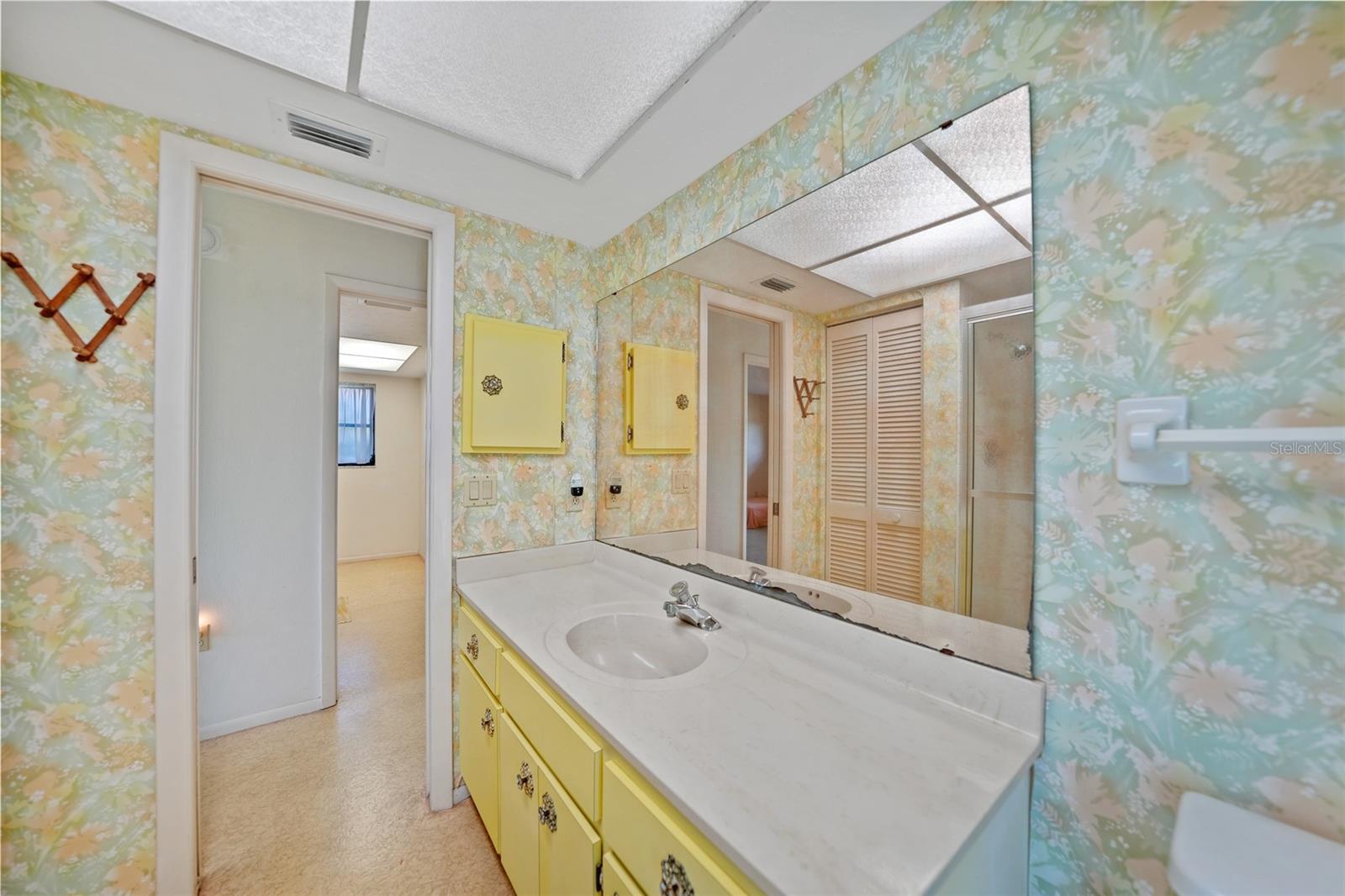 VENICE GARDENS - Residential