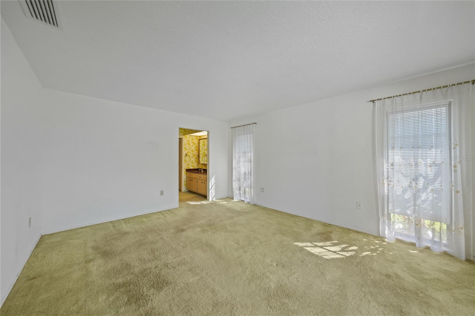 VENICE GARDENS - Residential