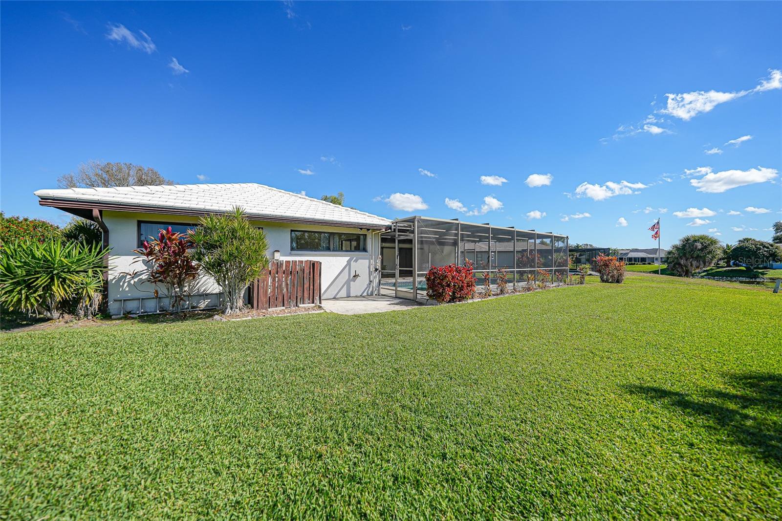 VENICE GARDENS - Residential