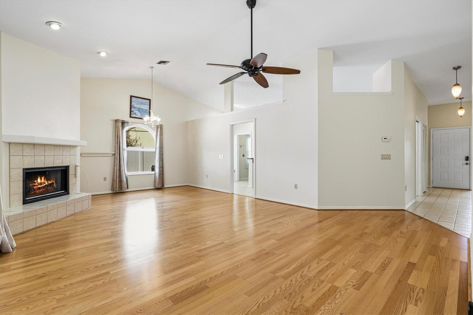 DEL SOL VILLAGE AT LONGWOOD RUN PH 02 - Residential