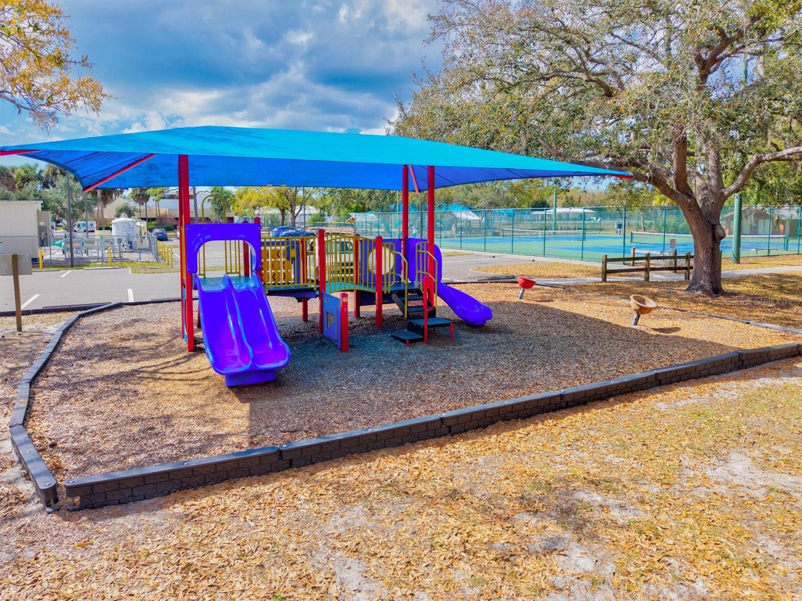 DEL SOL VILLAGE AT LONGWOOD RUN PH 02 - Residential