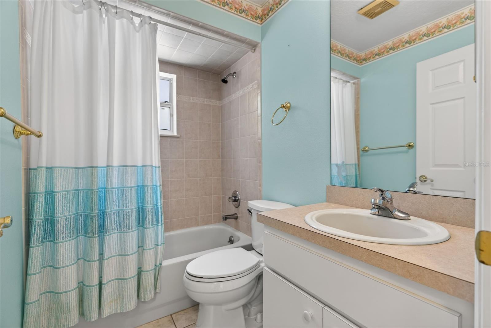FAIRVIEW ESTATES - Residential
