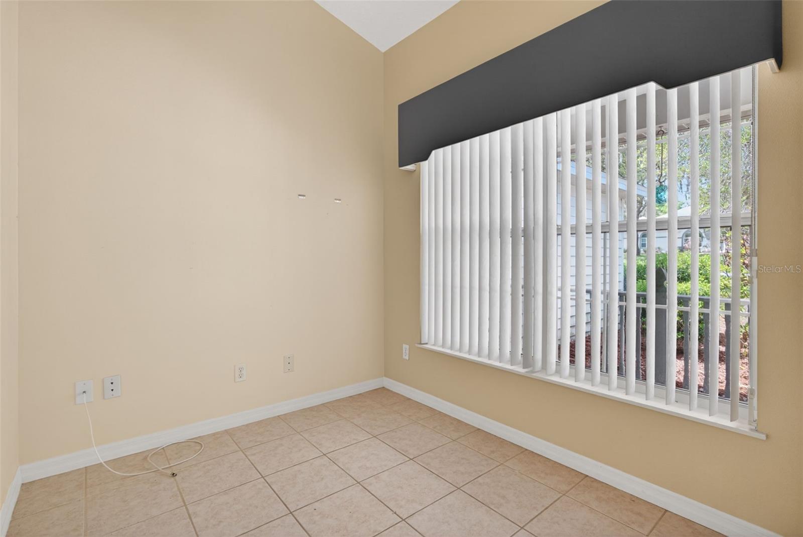 FAIRVIEW ESTATES - Residential