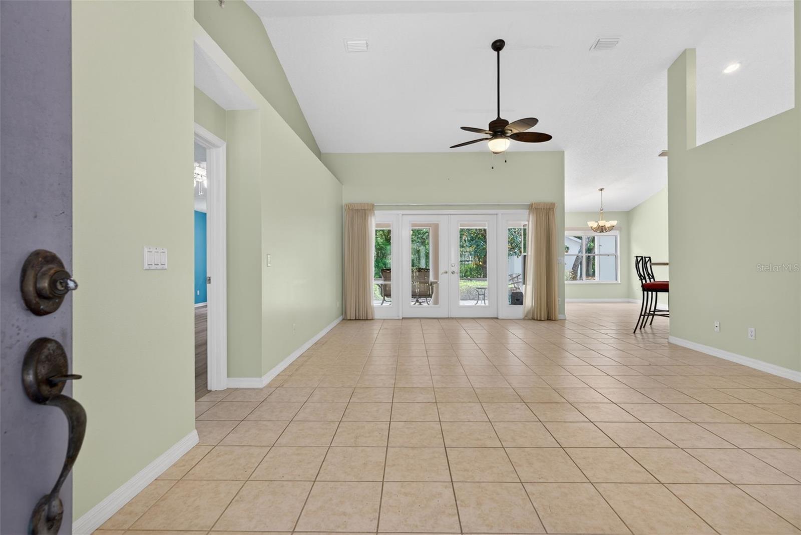 FAIRVIEW ESTATES - Residential