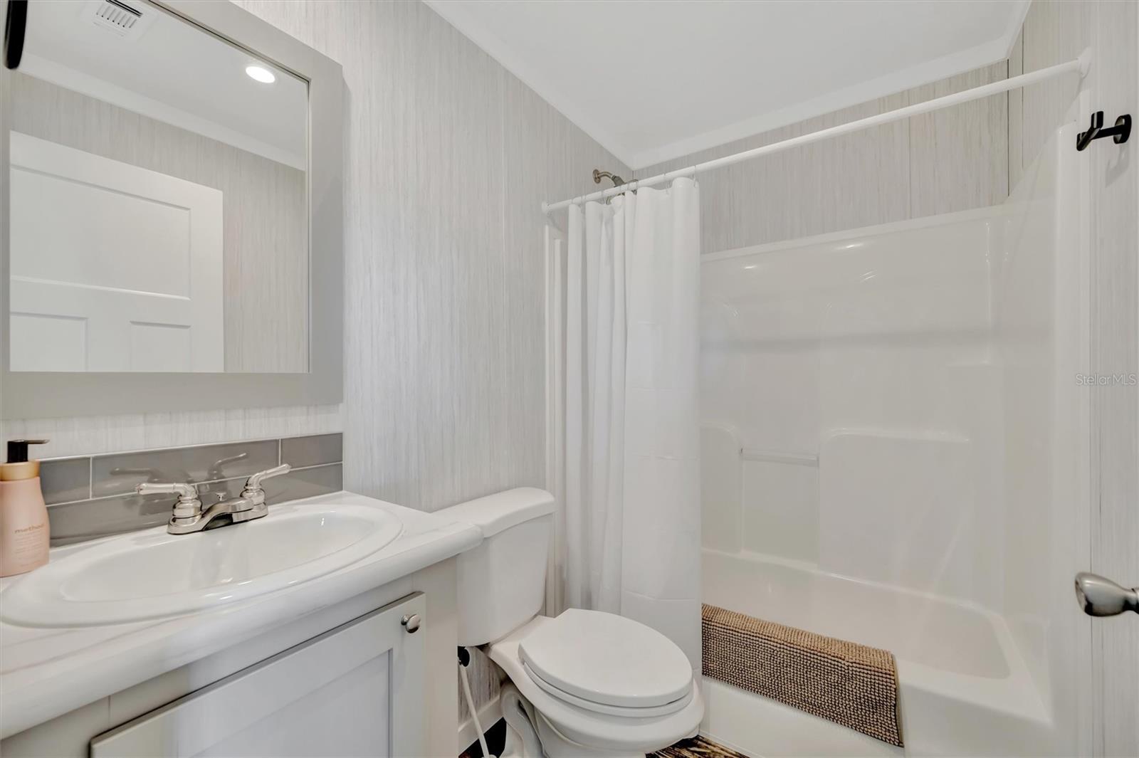 CARIBBEAN ISLES RESIDENTIAL CO - Residential