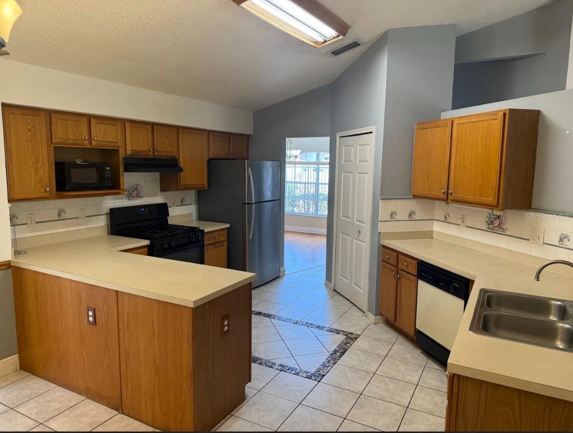 MINNEOLA PARK RIDGE - Residential