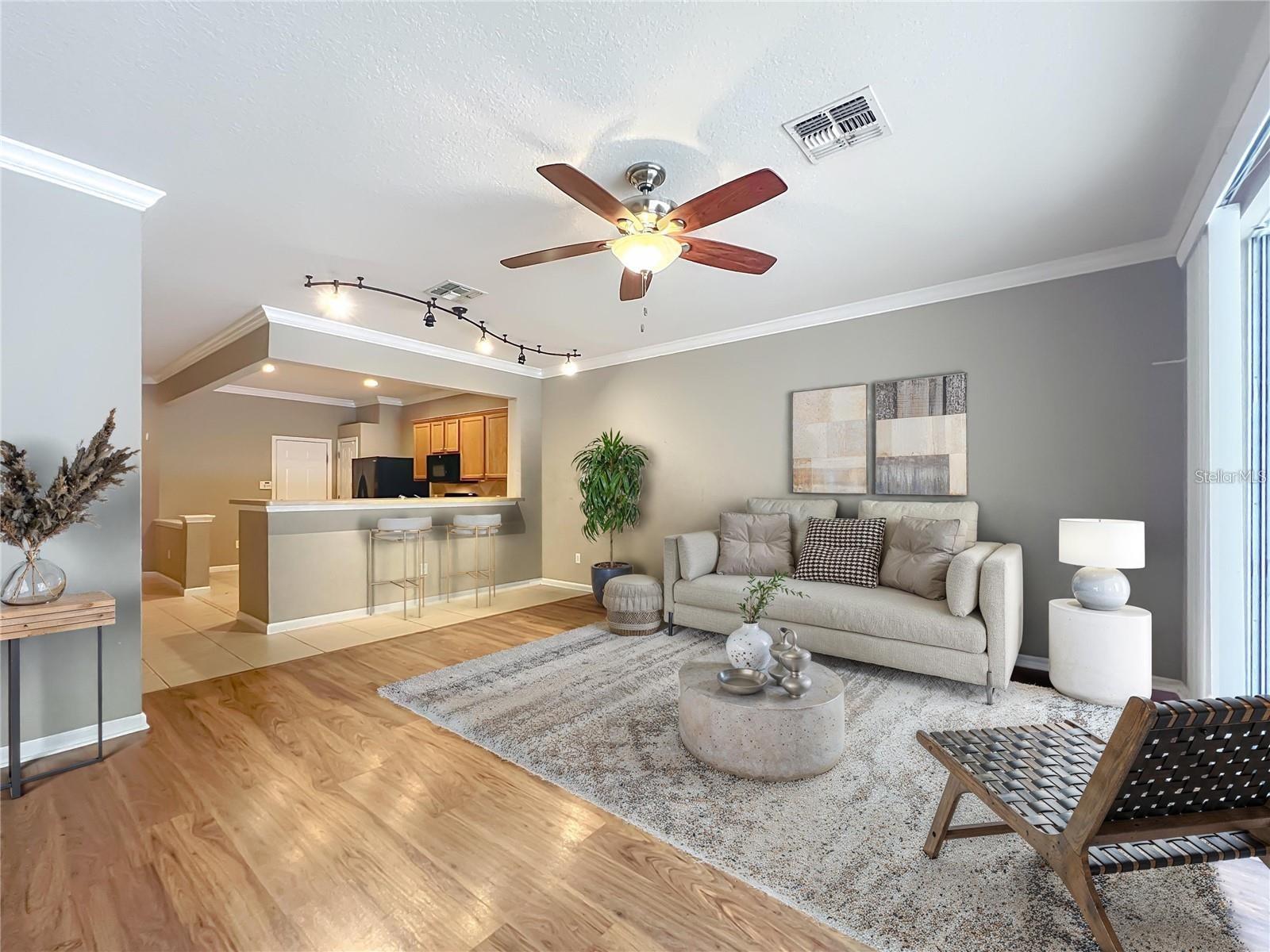 WYNCHASE TWNHMS - Residential