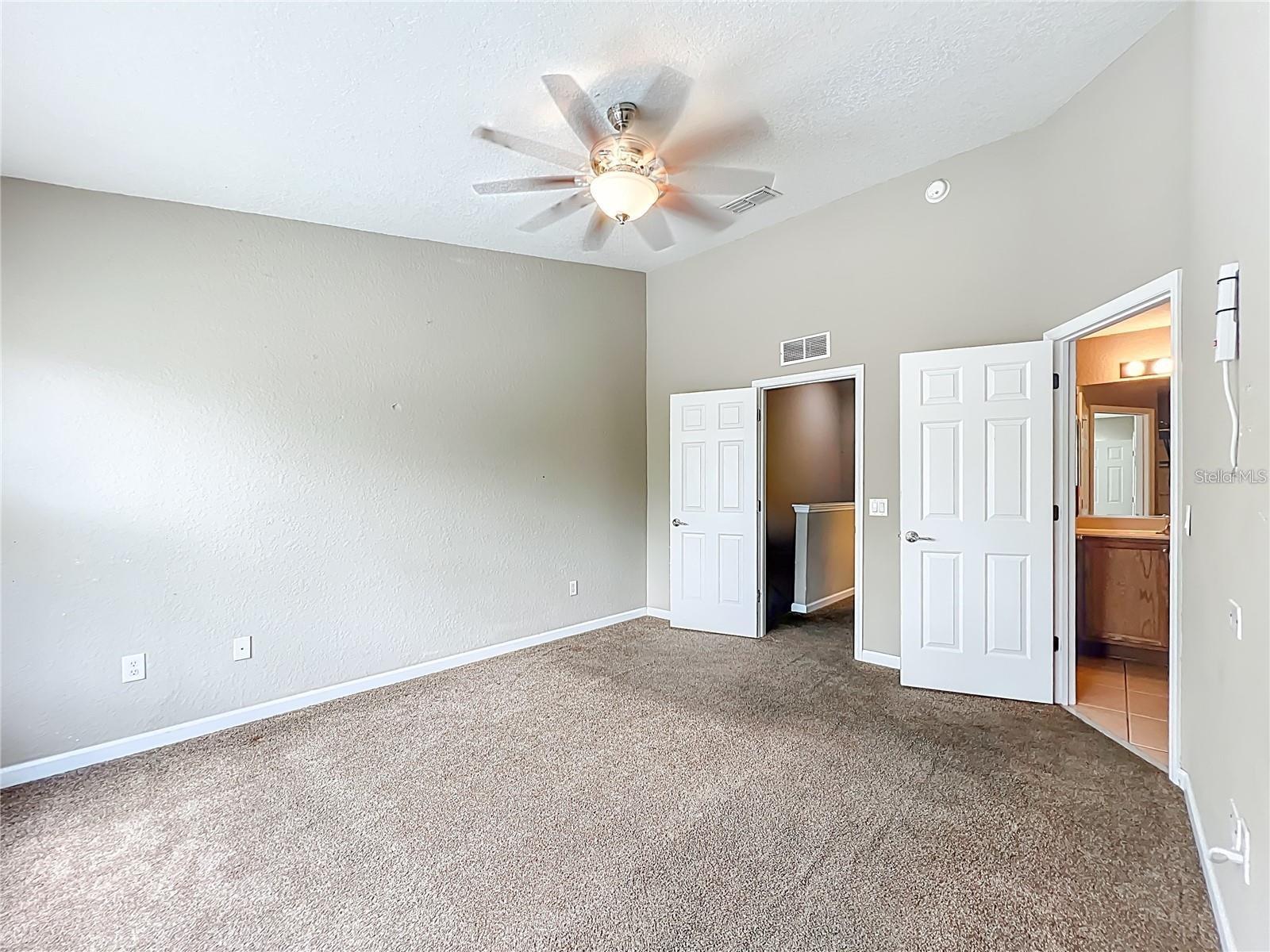 WYNCHASE TWNHMS - Residential