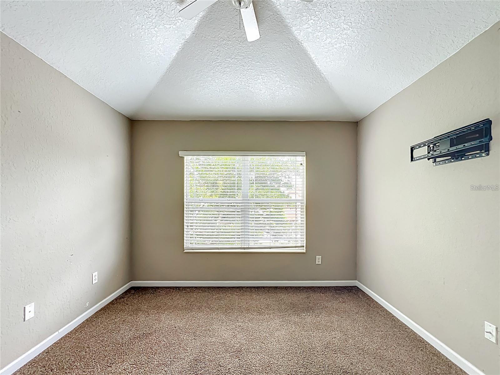 WYNCHASE TWNHMS - Residential