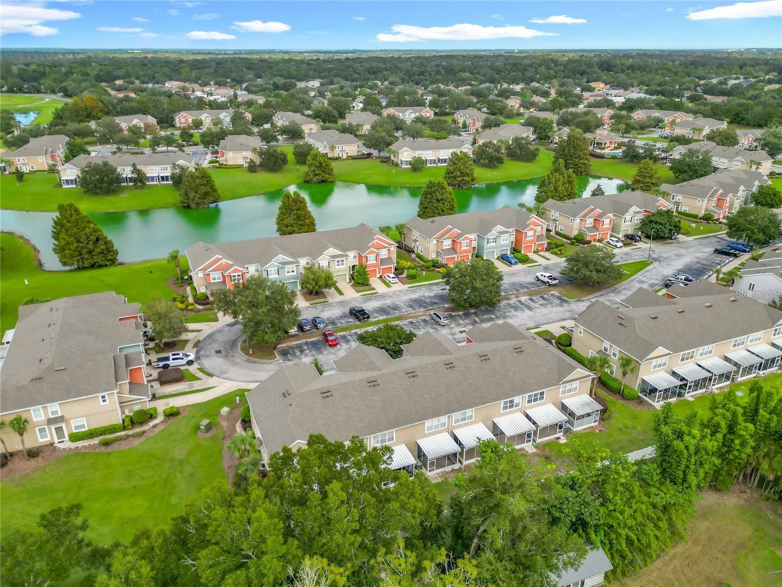 WYNCHASE TWNHMS - Residential