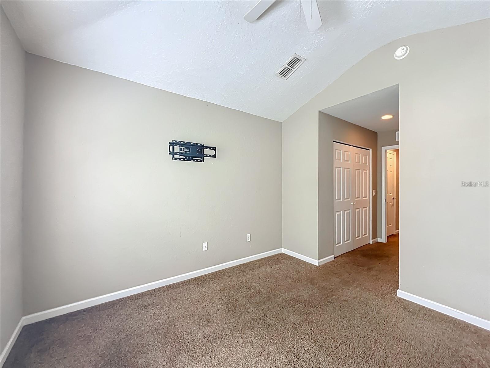 WYNCHASE TWNHMS - Residential