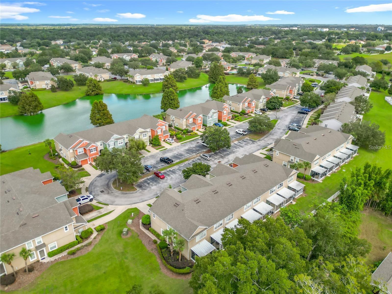 WYNCHASE TWNHMS - Residential