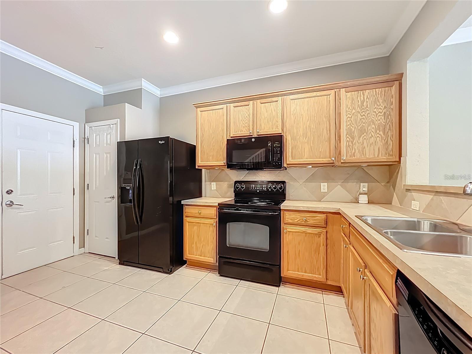 WYNCHASE TWNHMS - Residential