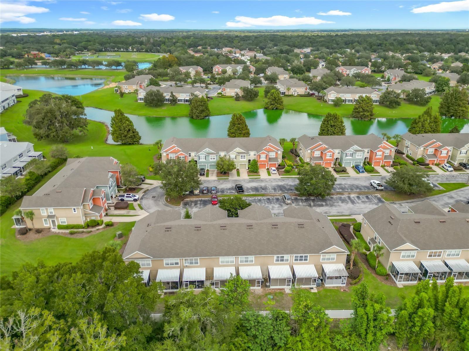 WYNCHASE TWNHMS - Residential