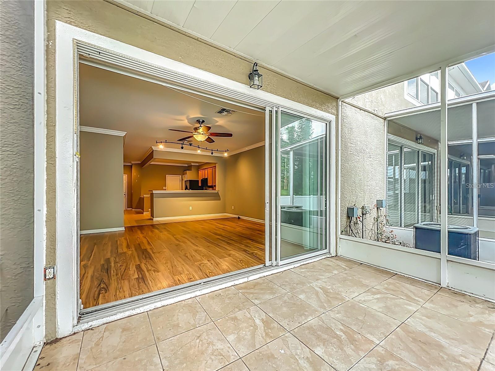 WYNCHASE TWNHMS - Residential