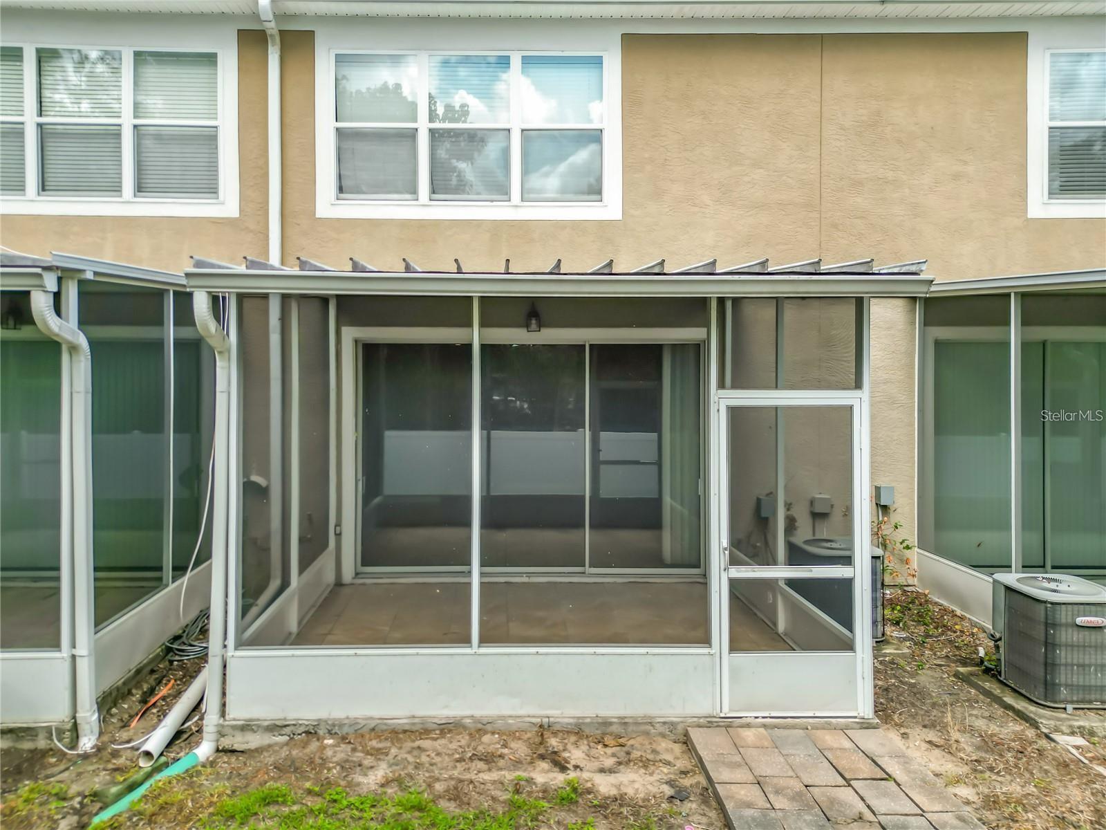 WYNCHASE TWNHMS - Residential